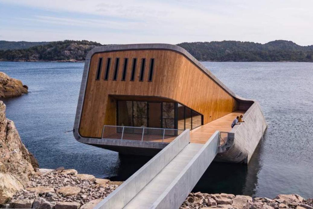 With Boat Apartment *